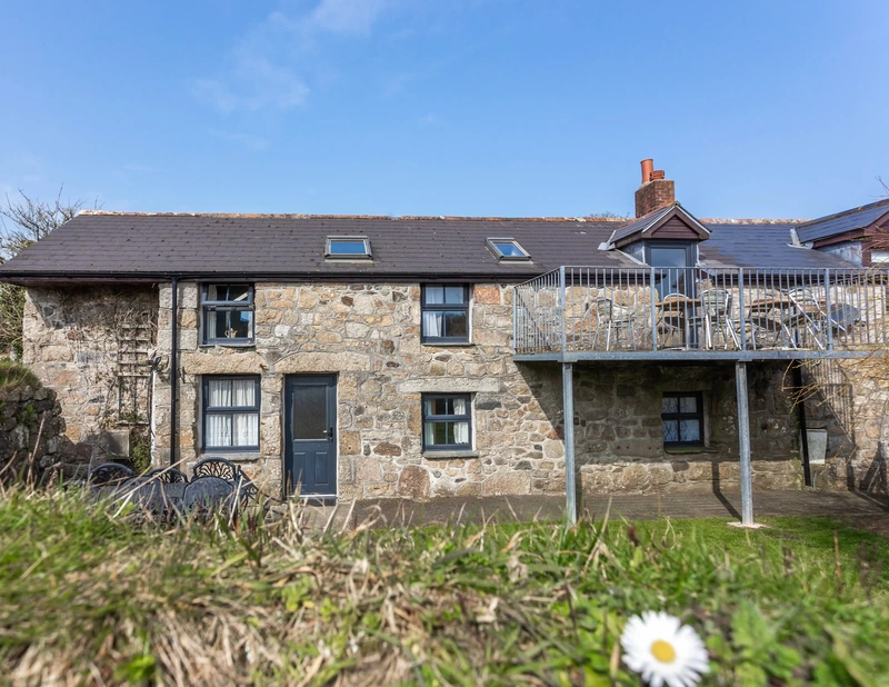 Front view of a holiday cottage to let in Carbis Bay Cornwall